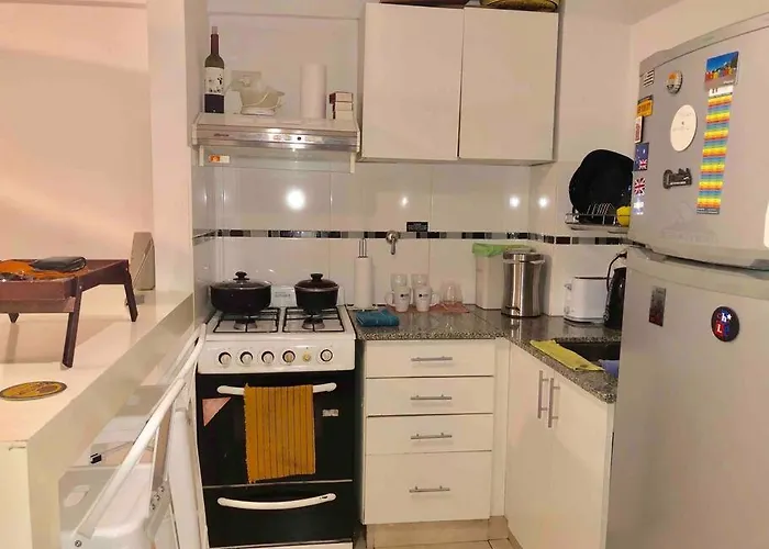 Monoambiente white en zona Plaza Paso